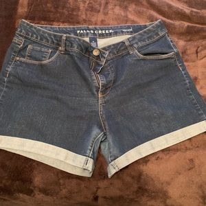 Jean shorts good condition
